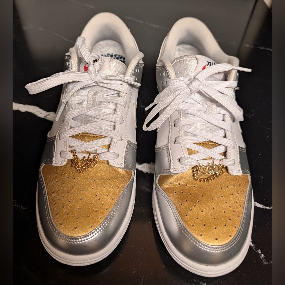 Nike Dunk Low Heirloom White/Silver/Gold Women's Sneakers Size 9.5 MSRP $120 - Picture 2 of 12